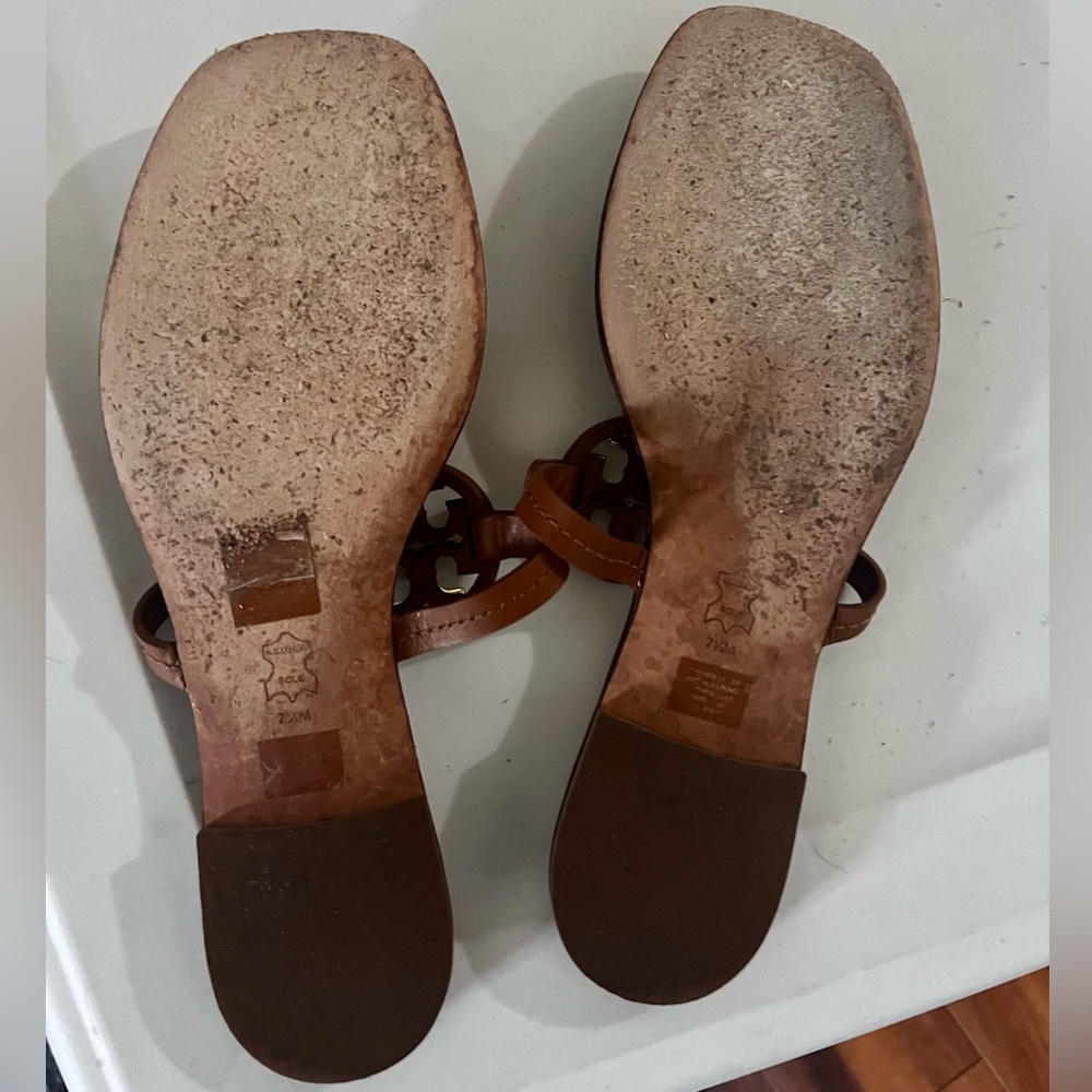 Tory Burch Brown Sandals with Gold Accent - Picture 2 of 2